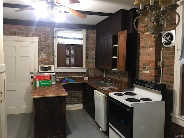 236 West 7th Street, Unit A Alton, IL 62002 - Photo 6 of 15