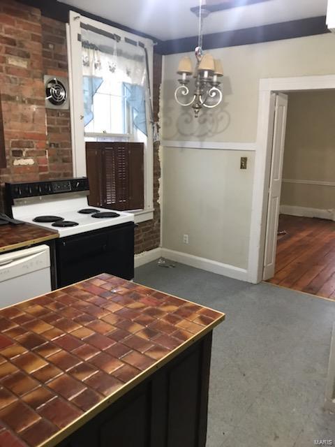 236 West 7th Street, Unit A Alton, IL 62002 - Photo 8 of 15