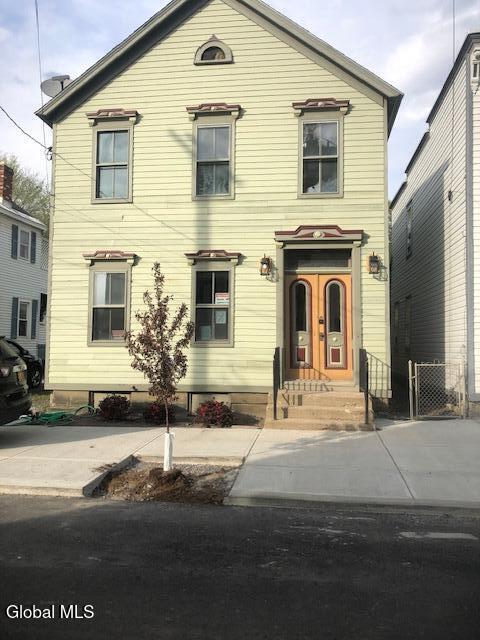 122 North Ferry Street, Unit 2 Schenectady, NY 12305 - Photo 1 of 22 122 n front