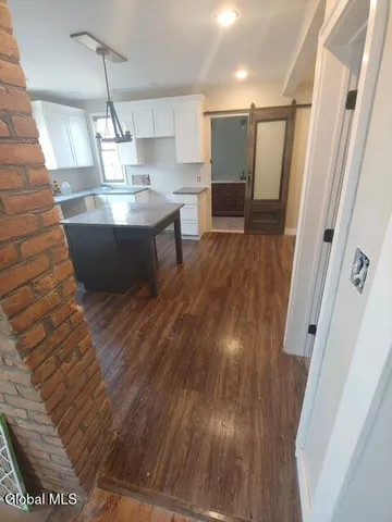 $1,695 | 122 North Ferry Street, Unit 2, Schenectady, NY 12305