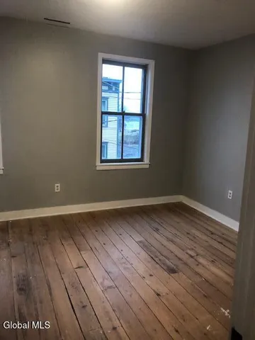 $1,695 | 122 North Ferry Street, Unit 2, Schenectady, NY 12305