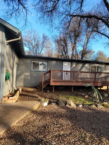 $99,999 | 3940 Vista Robles Way, Clearlake, CA 95422