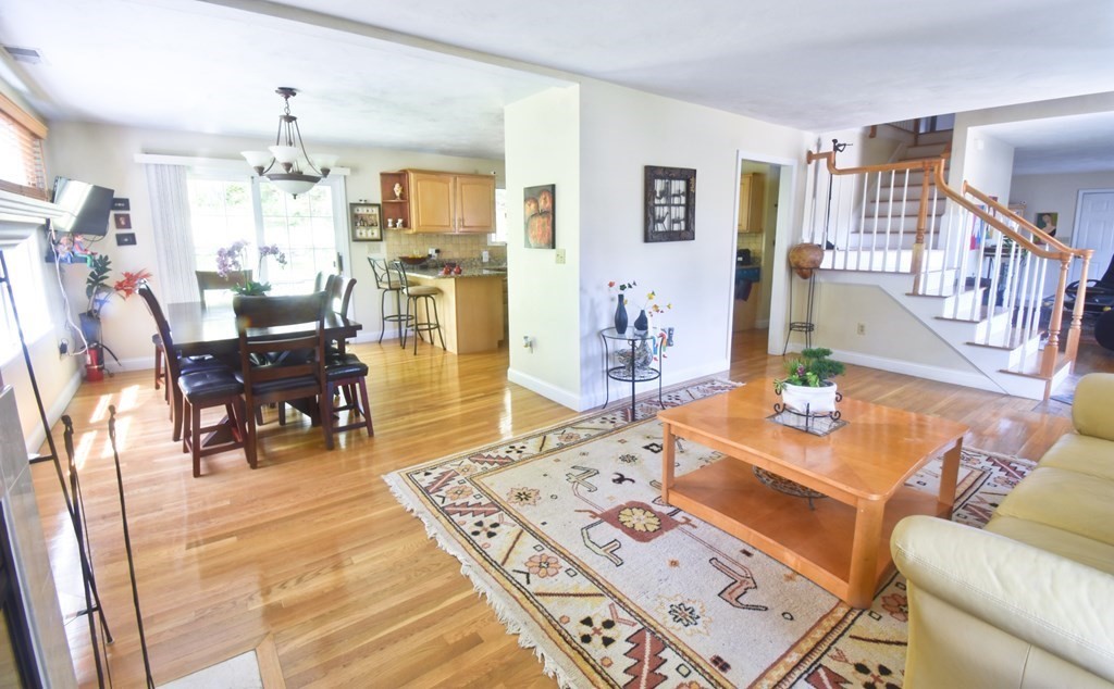 265 Wiswall Road Newton, MA 02459 - Photo 3 of 17
