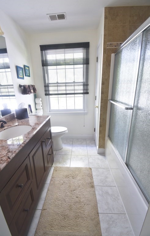 265 Wiswall Road Newton, MA 02459 - Photo 8 of 17