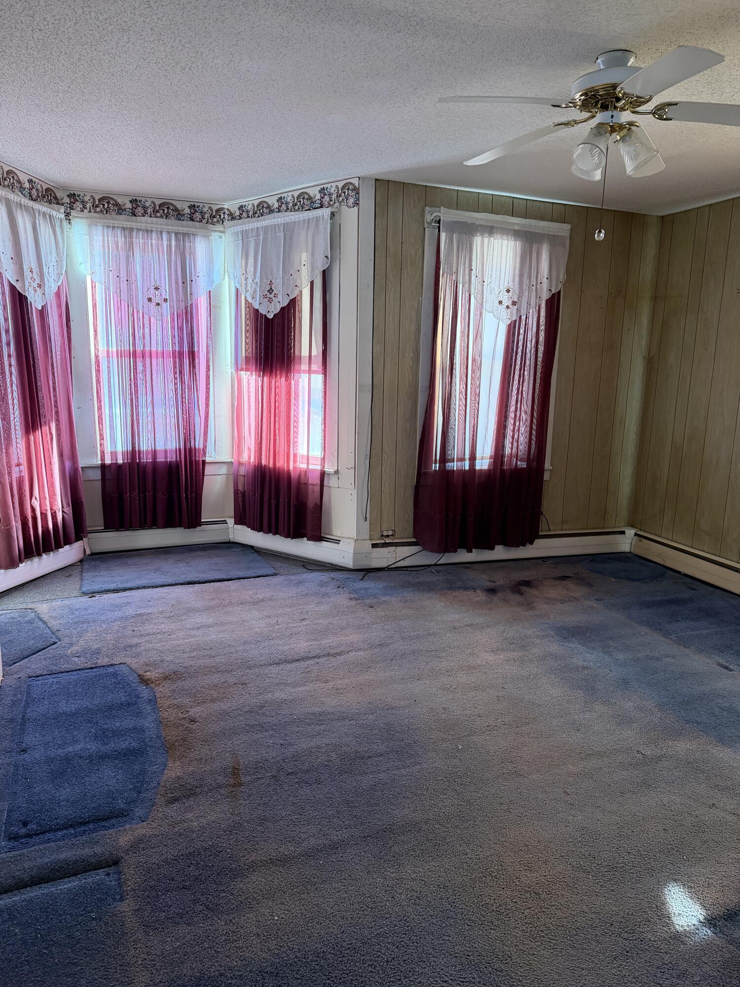 4358 State Rte 3 Redford, NY 12978 - Photo 6 of 22 livingroom1