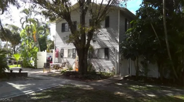 $1,450 | 7752 Tamara Lee Court, Unit 103, Fort Myers, FL 33907