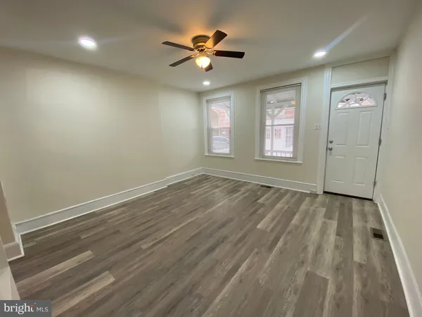 $2,200 | 220 Pearl Street, Norristown, PA 19401