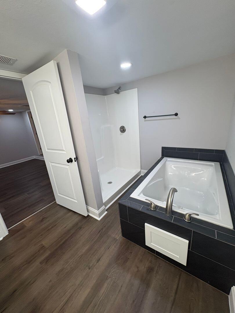 8233 Harrison Bay Road Harrison, TN 37341 - Photo 8 of 42 50659726_large