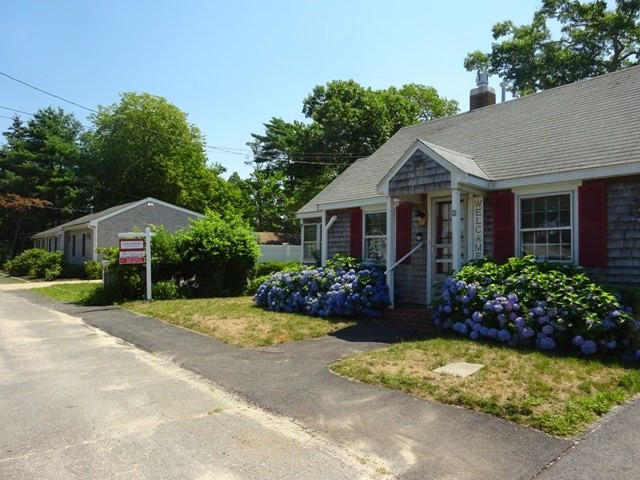21 Vernal Street Wareham, MA 02571 - Photo 5 of 42