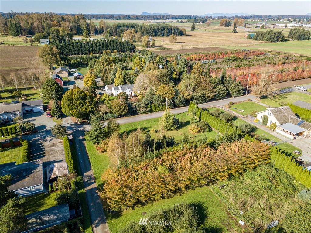 18555 Burkland Road Mount Vernon, WA 98274 - Photo 29 of 29 Gallery Image 29