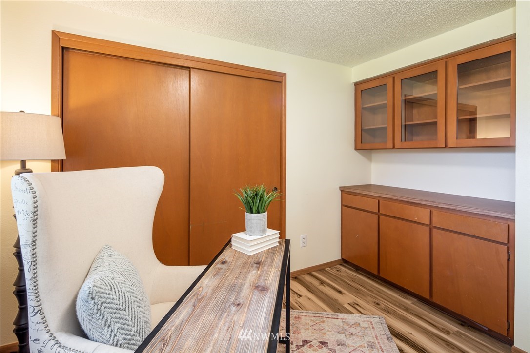 18555 Burkland Road Mount Vernon, WA 98274 - Photo 6 of 29 Gallery Image 6