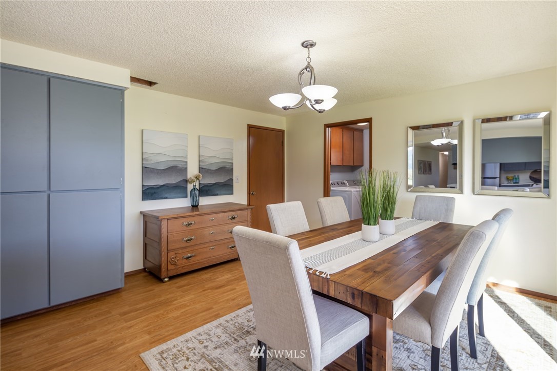 18555 Burkland Road Mount Vernon, WA 98274 - Photo 10 of 29 Gallery Image 10