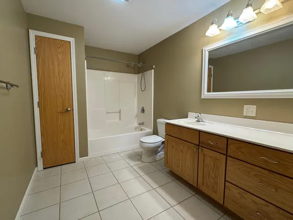 $339,900 | 105 Priscilla Court, Mankato, MN 56001