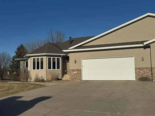 $339,900 | 105 Priscilla Court, Mankato, MN 56001