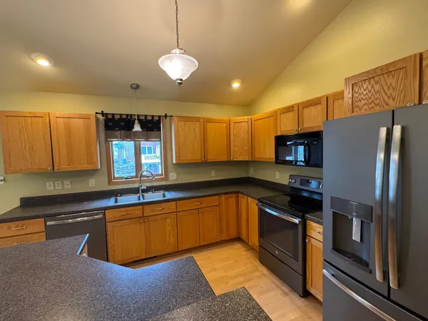 $339,900 | 105 Priscilla Court, Mankato, MN 56001