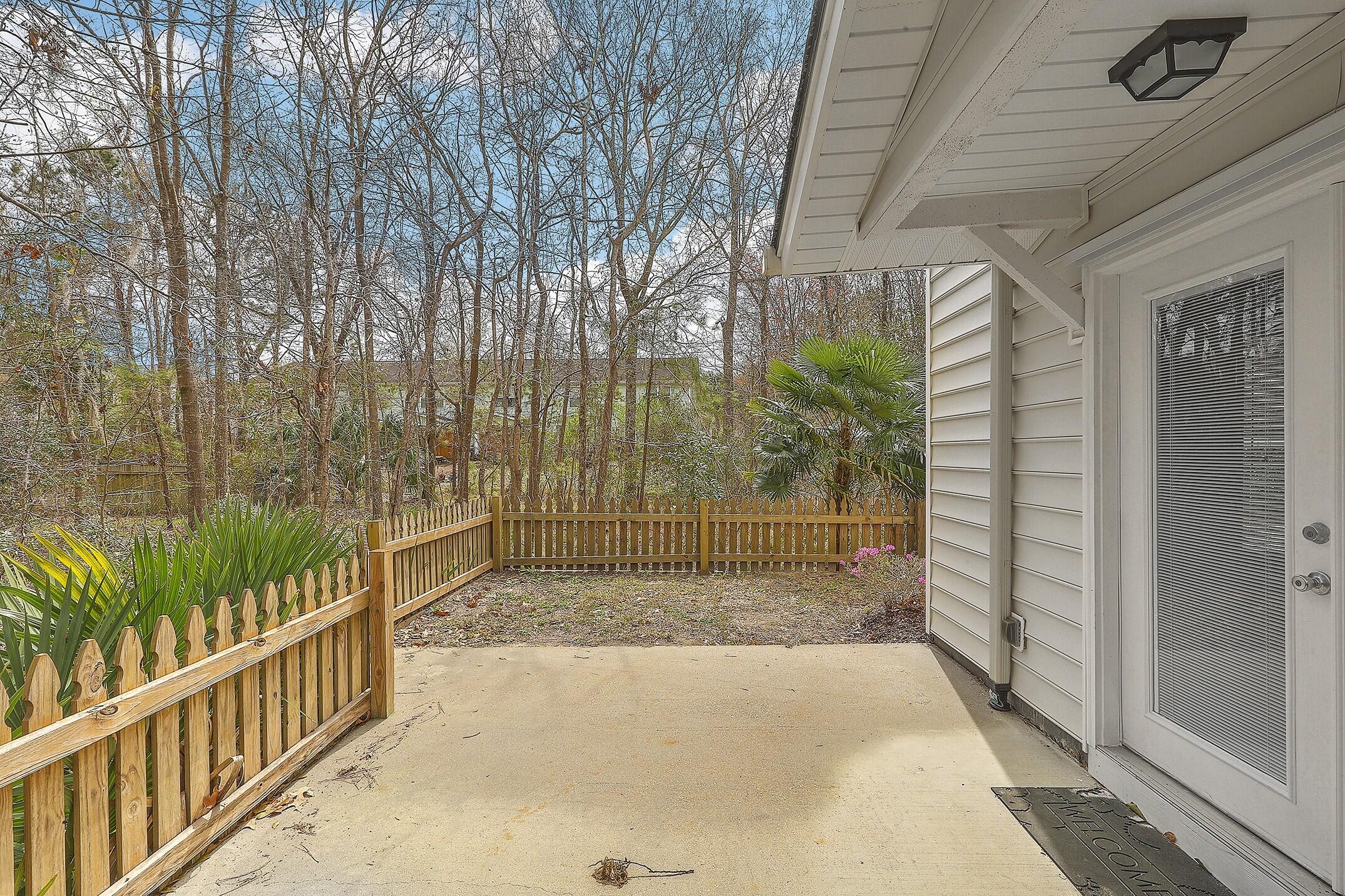 2882 Mackenzie Court Mount Pleasant, SC 29466 - Photo 22 of 24 1R3A5307_08_09_10_11_12_13