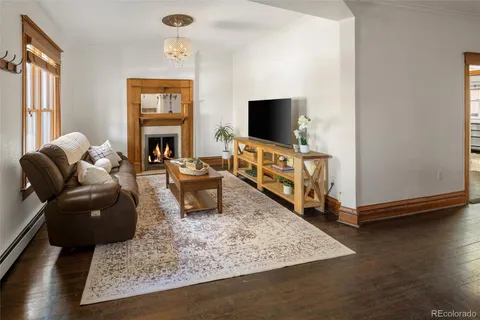 $825,000 | 2078 South Pennsylvania Street, Denver, CO 80210