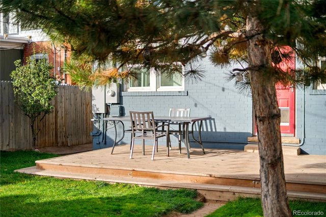 a view of outdoor space yard and patio