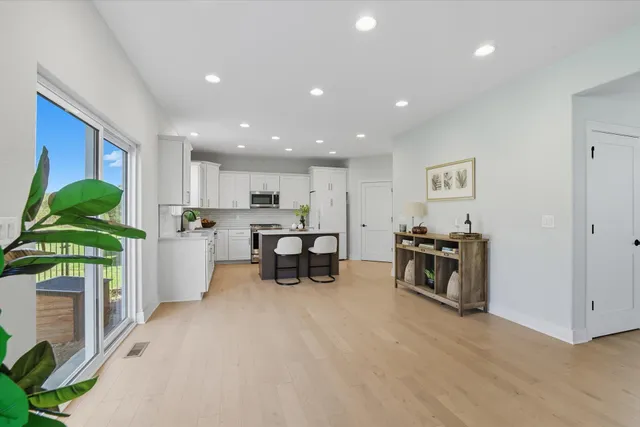 $624,900 | 936 Medina Drive, Mukwonago, WI 53149