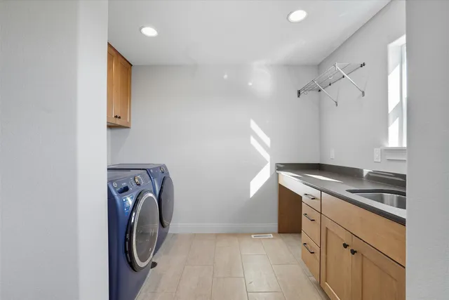 $624,900 | 936 Medina Drive, Mukwonago, WI 53149