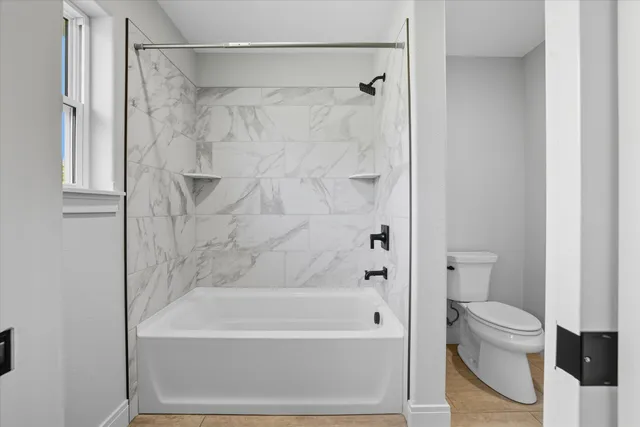 $624,900 | 936 Medina Drive, Mukwonago, WI 53149