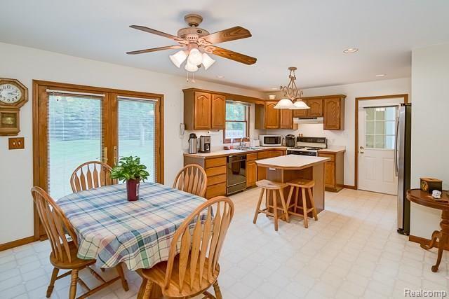 10170 Faussett Road Fenton, MI 48430 - Photo 11 of 33