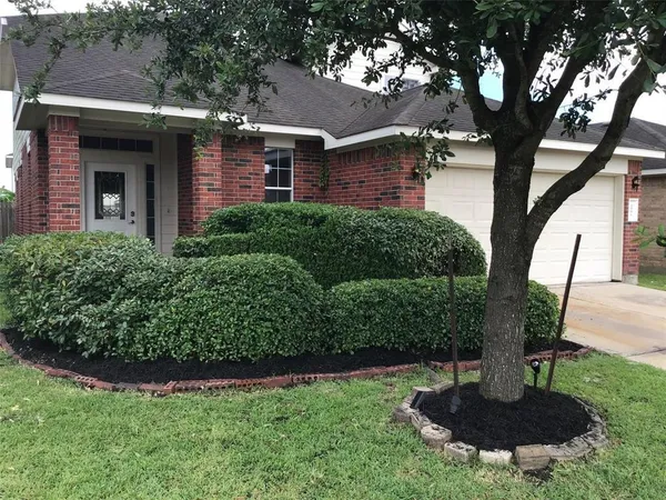 $235,000 | 2006 Rock Ridge Drive, Houston, TX 77049