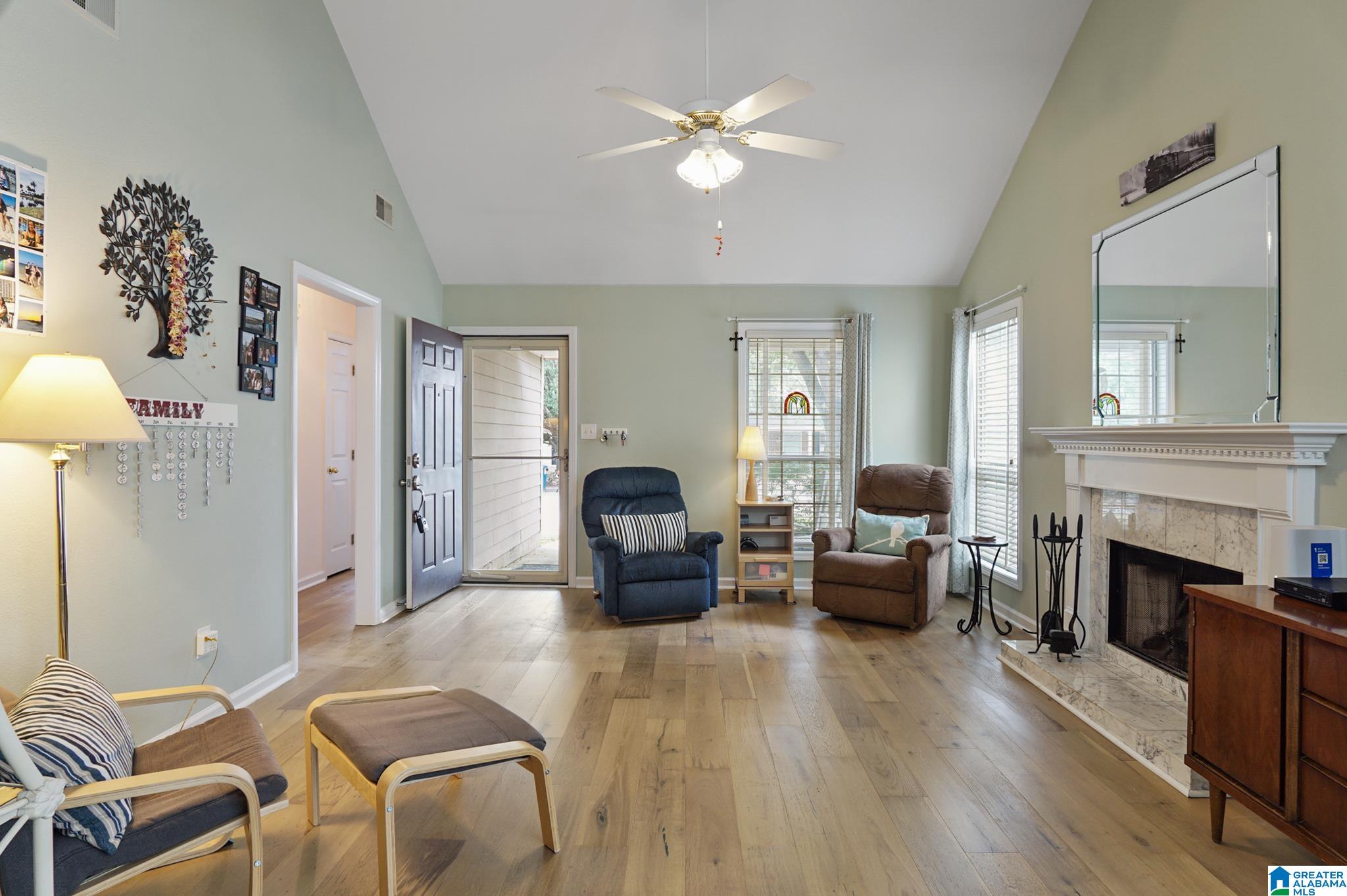 1004 Wyndham Lane Helena, AL 35080 - Photo 5 of 27