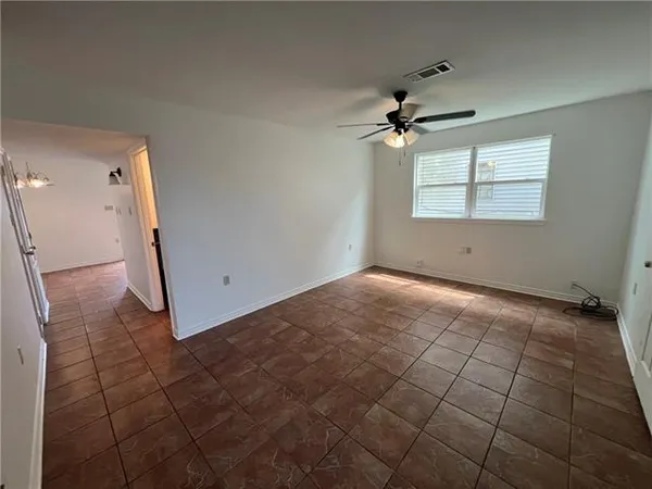 $1,400 | 3617 Jupiter Drive, Chalmette, LA 70043