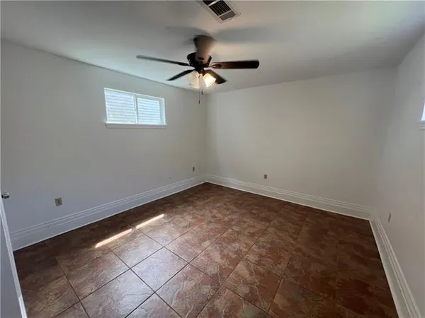 $1,400 | 3617 Jupiter Drive, Chalmette, LA 70043