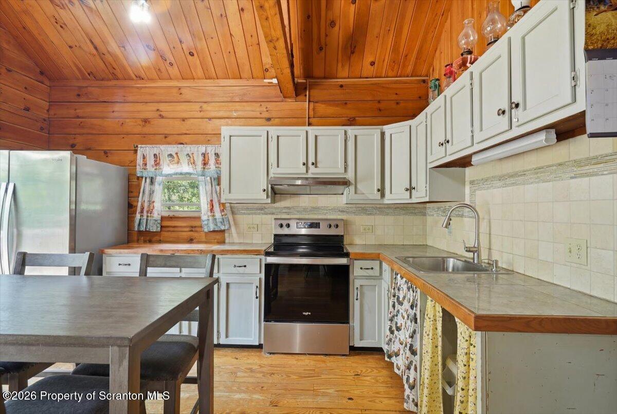 74 Quarry Hill Road Union Dale, PA 18470 - Photo 11 of 54 Kitchen