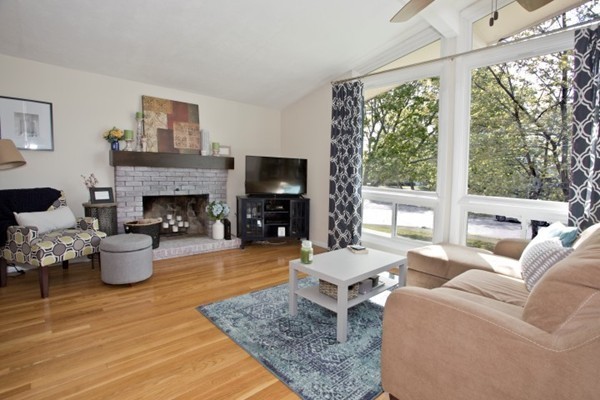 20 Longstreet Road Peabody, MA 01960 - Photo 10 of 28 Gallery Image 10
