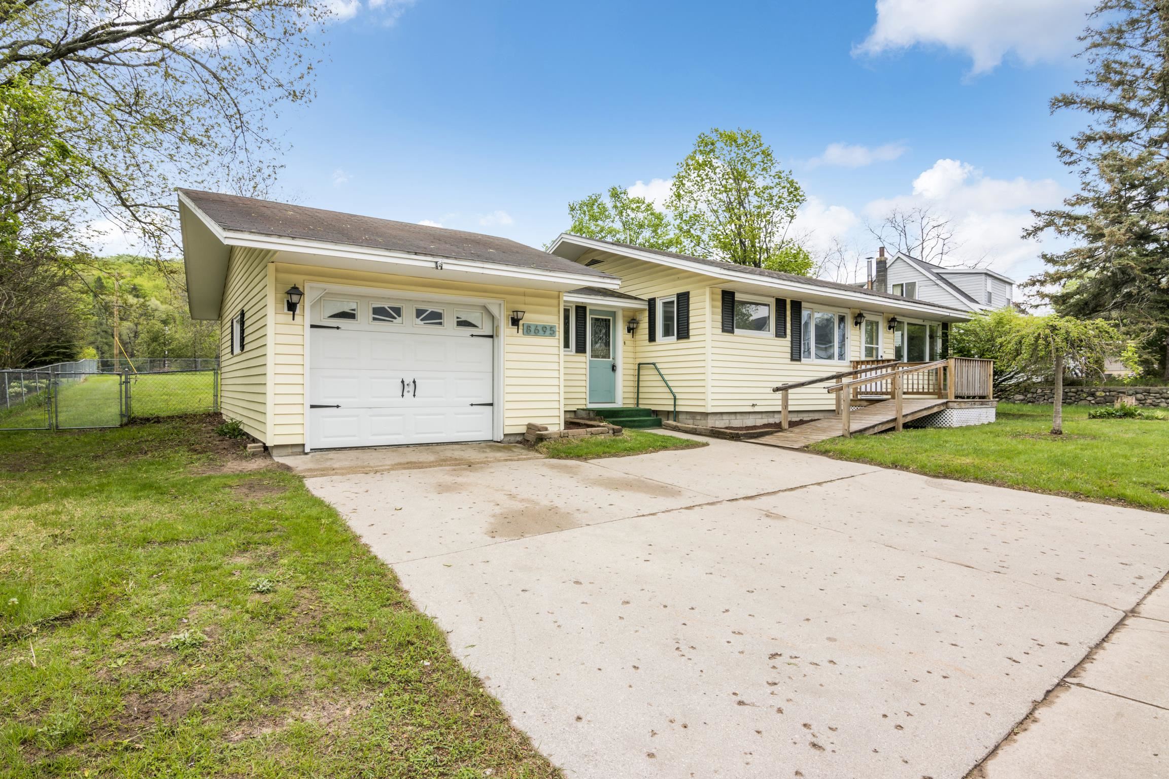 8695 South Maple City Road Maple City, MI 49664 - Photo 1 of 25 Gallery Image 1