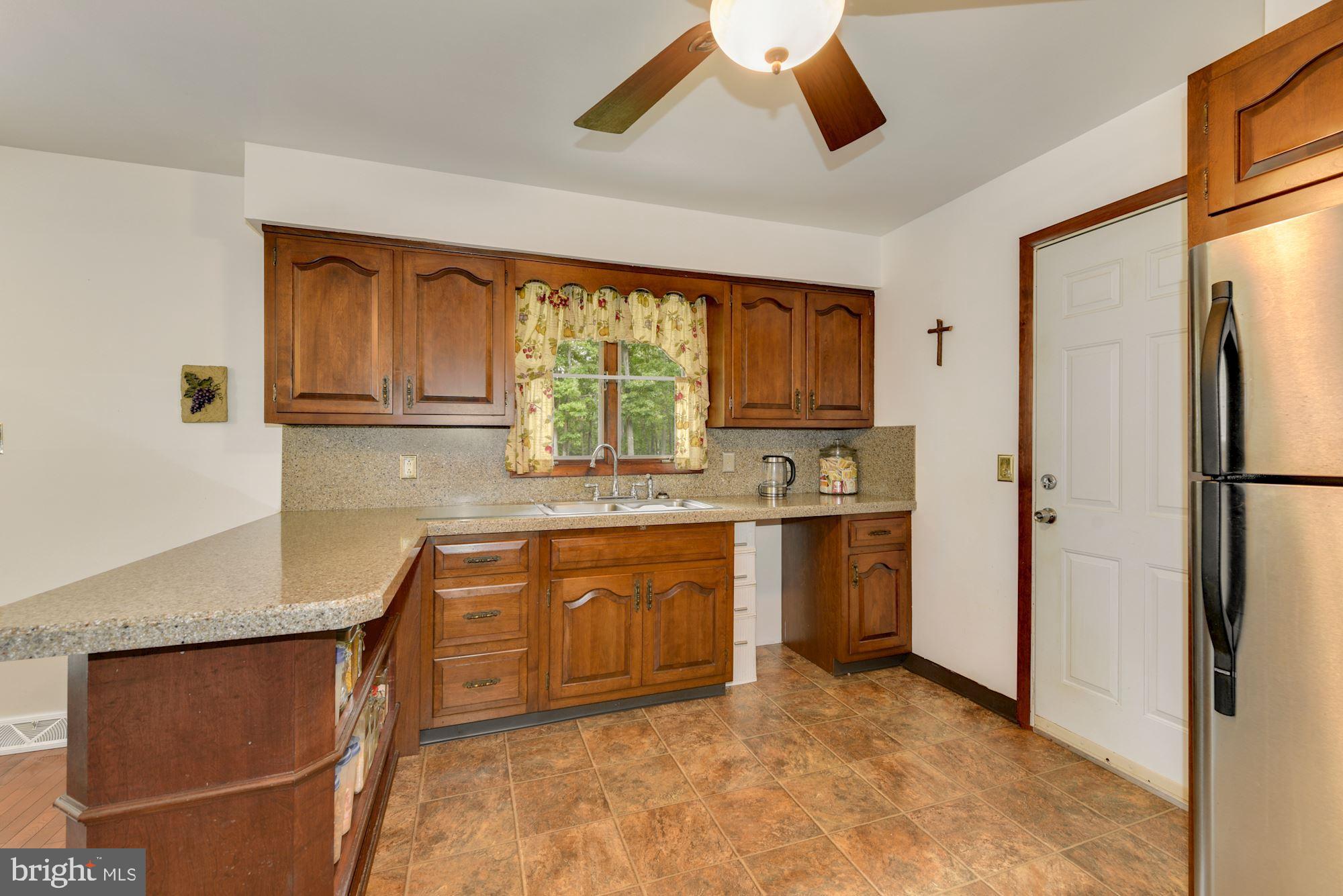 433 Porchtown Road Elmer, NJ 08318 - Photo 8 of 30 Kitchen - Granite