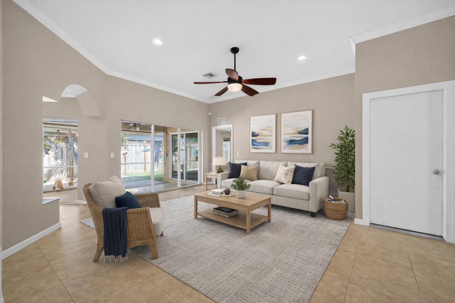 1383 Northeast 27th Street Pompano Beach, FL 33064 - Photo 2 of 52 494D3A5D-DAAE-43AC-9470-CBB42A079449