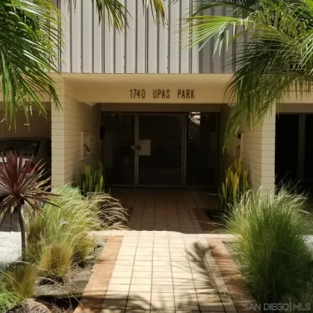 $2,900 | 1740 Upas Street, Unit 9, San Diego, CA 92103