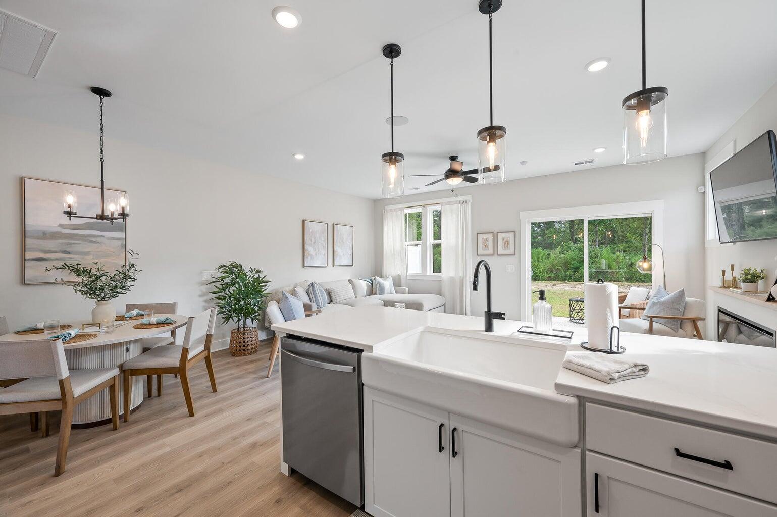 7016 Maria Eden Road Summerville, SC 29485 - Photo 5 of 16 Foster II Great Room 1