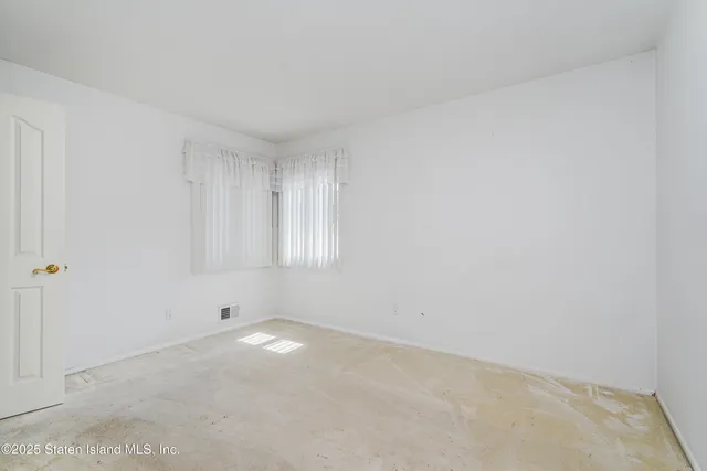 $749,999 | 276 Fairbanks Avenue | Oakwood Beach