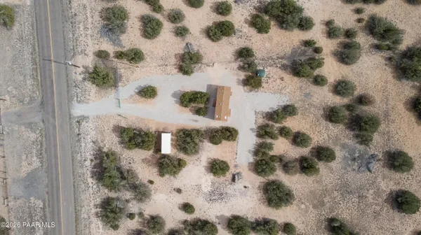 $155,000 | 25815 Fort Rock Road, Seligman, AZ 86337