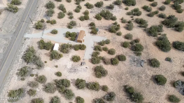 $155,000 | 25815 Fort Rock Road, Seligman, AZ 86337