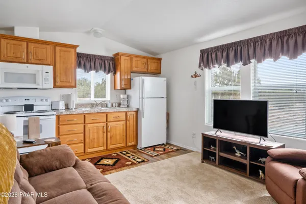 $155,000 | 25815 Fort Rock Road, Seligman, AZ 86337