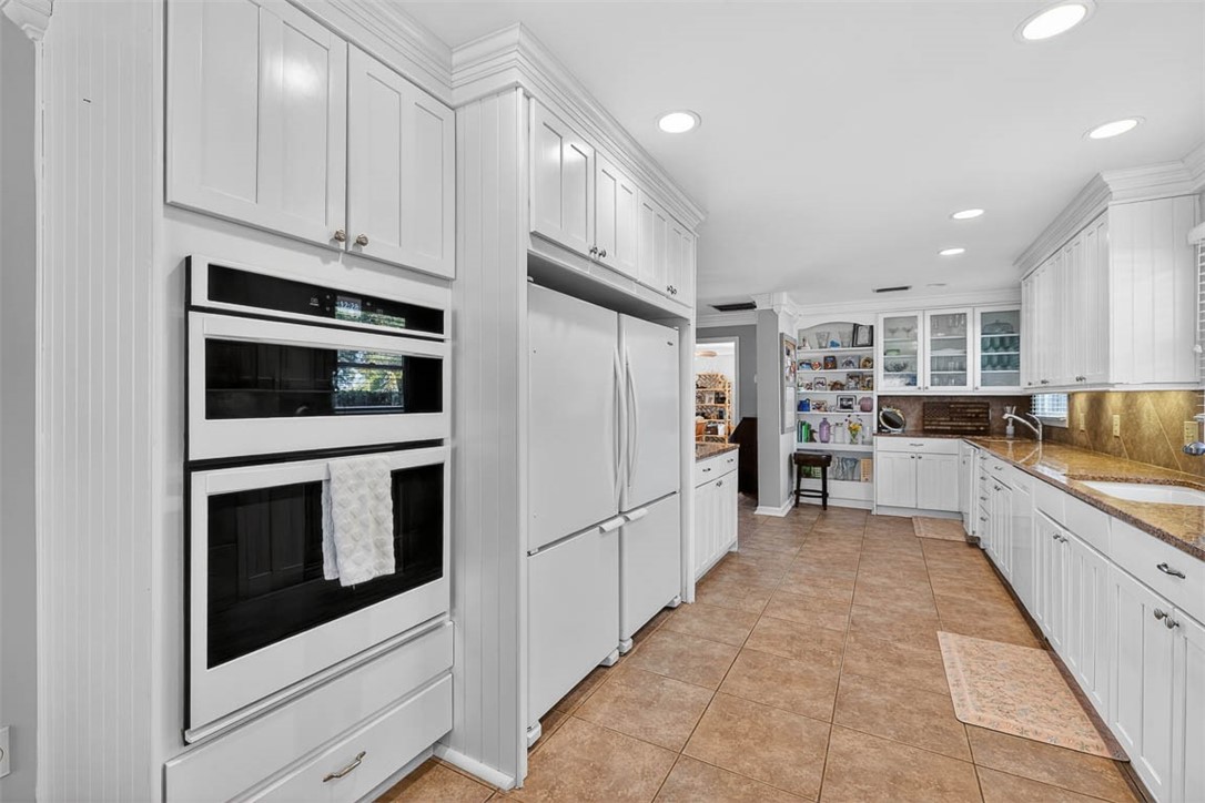 4118 Riverside Drive Brunswick, GA 31520 - Photo 18 of 69