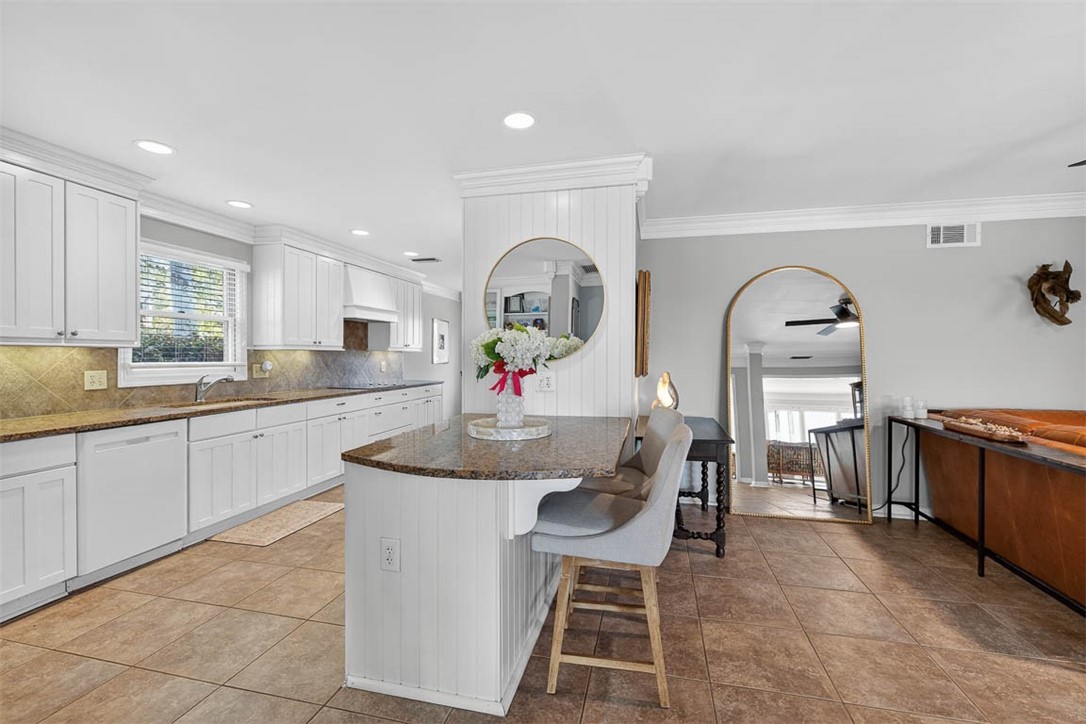 4118 Riverside Drive Brunswick, GA 31520 - Photo 23 of 69