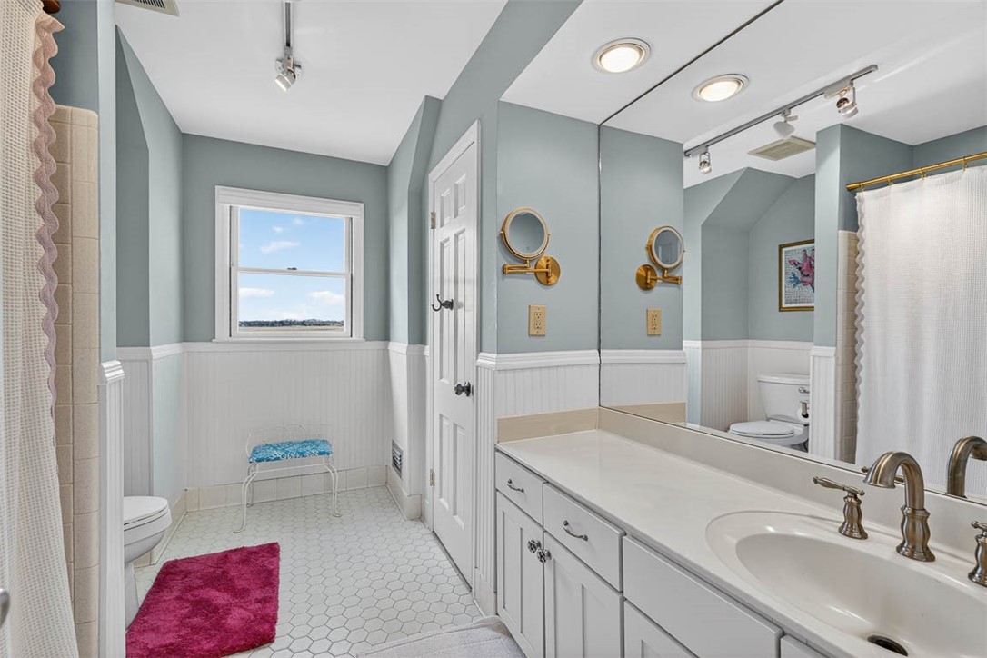 4118 Riverside Drive Brunswick, GA 31520 - Photo 37 of 69