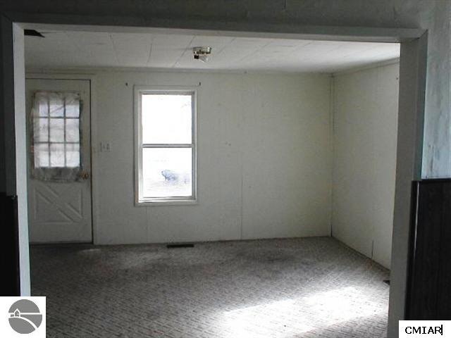 2473 North Alger Road Alma, MI 48801 - Photo 2 of 8 1767282-1.JPG