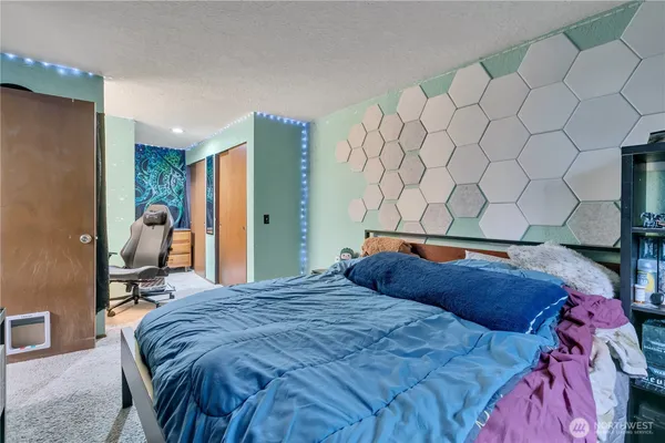 $630,000 | 20327 West Richmond Road, Bothell, WA 98021