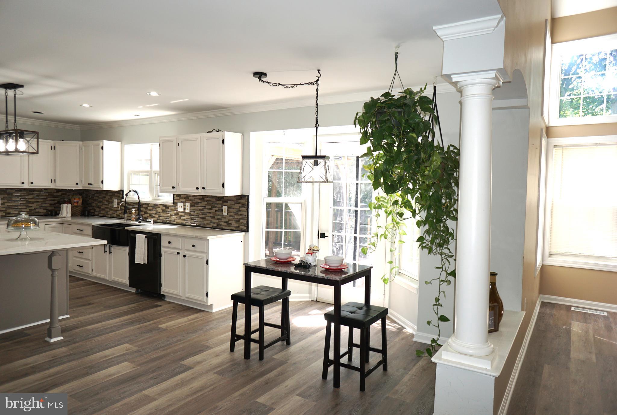 27 Appling Road Stafford, VA 22554 - Photo 23 of 79 Breakfast area
