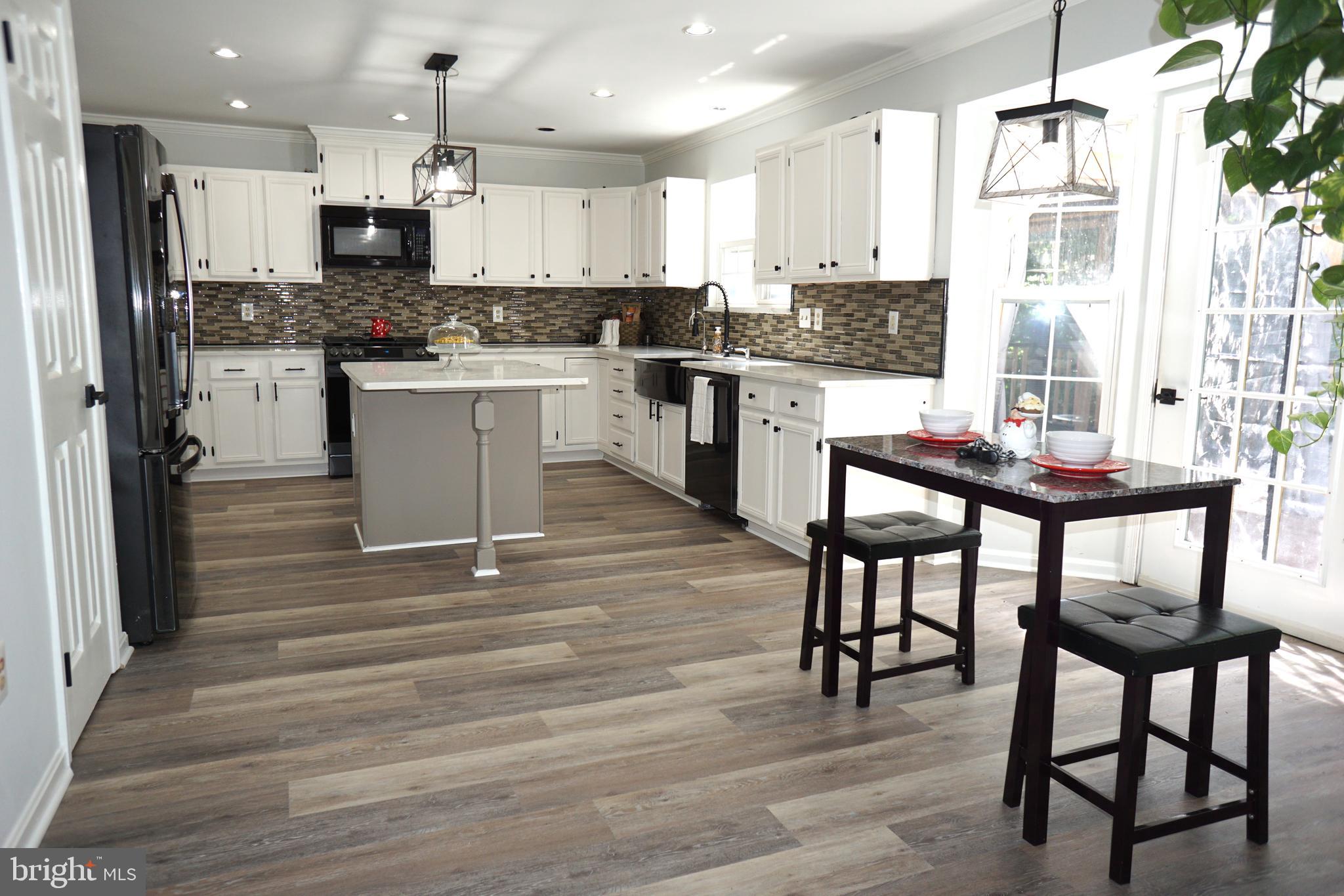 27 Appling Road Stafford, VA 22554 - Photo 25 of 79 Completely upgraded kitchen