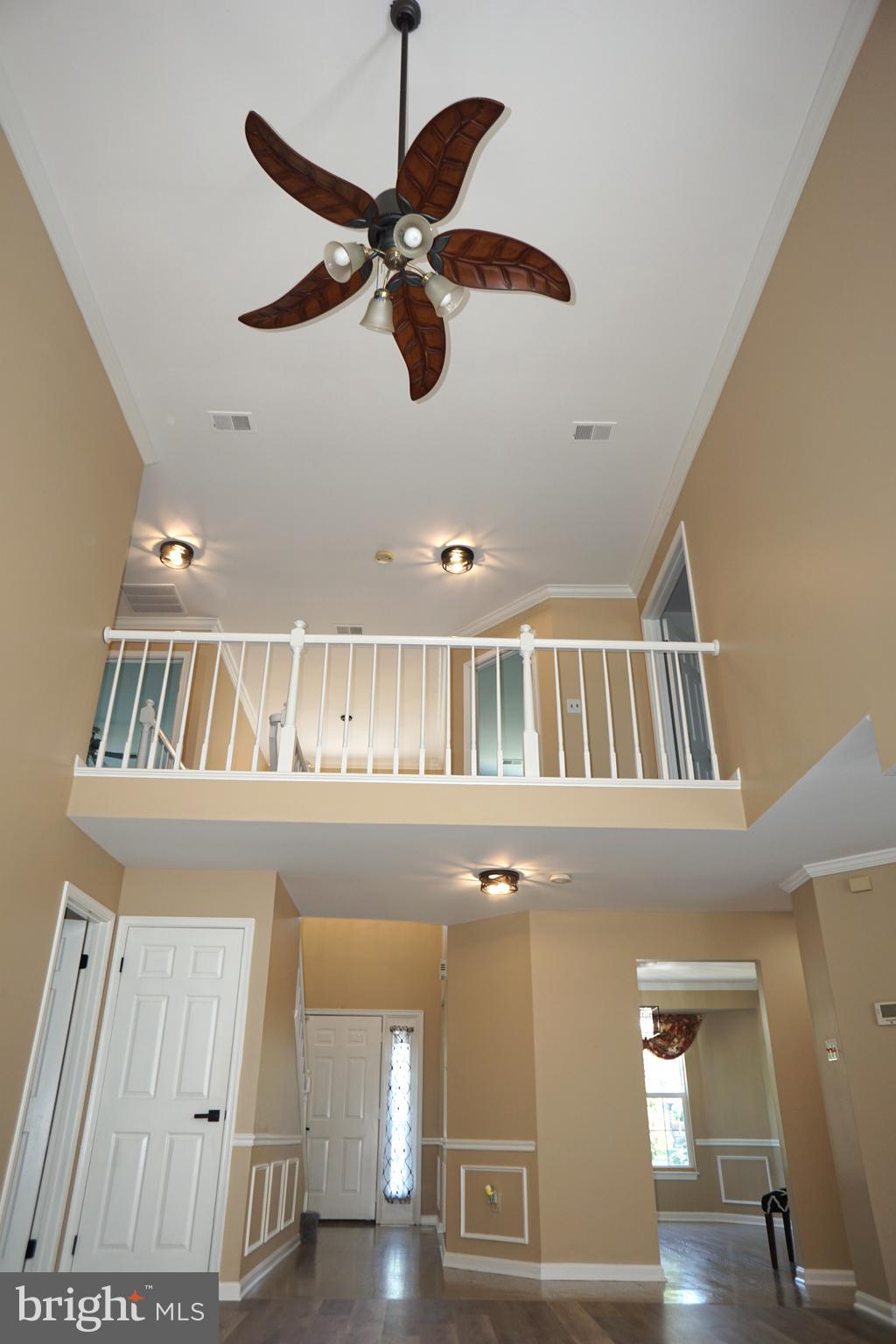 27 Appling Road Stafford, VA 22554 - Photo 34 of 79 View to upper level from family room