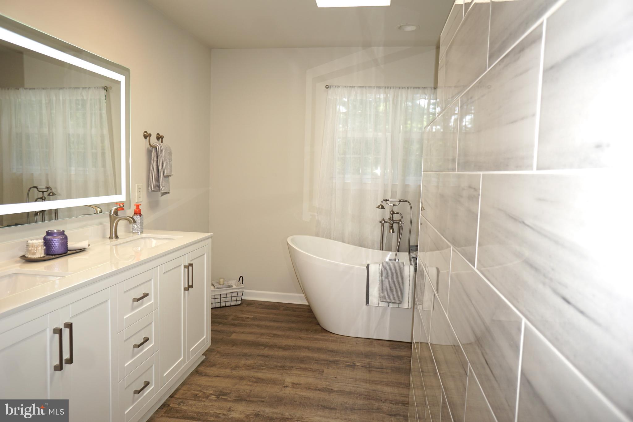 27 Appling Road Stafford, VA 22554 - Photo 48 of 79 Primary bath